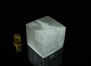 Минерал селенит 43*43*43мм, 190гр.